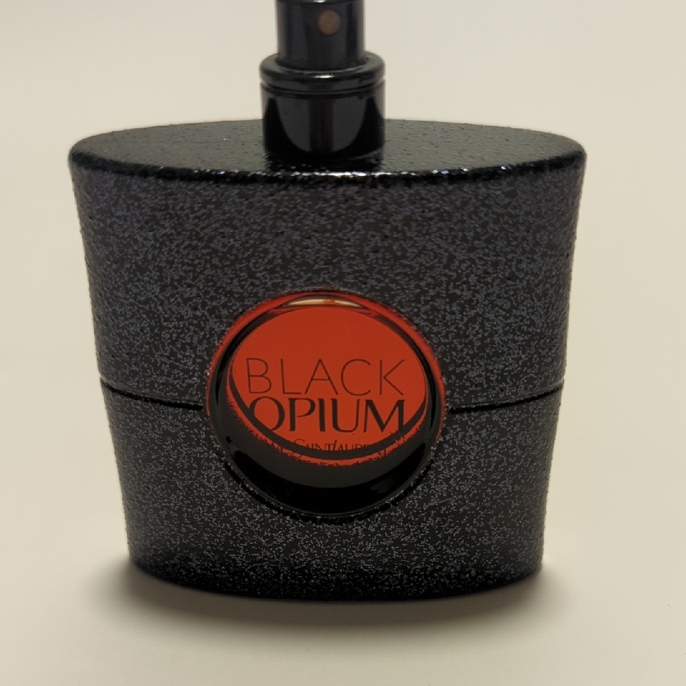 Yves Saint Laurent Black Opium Eau de Parfum 1.6 Oz Used A Bit.